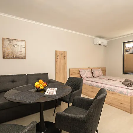 комплекс стадиона Velingrad