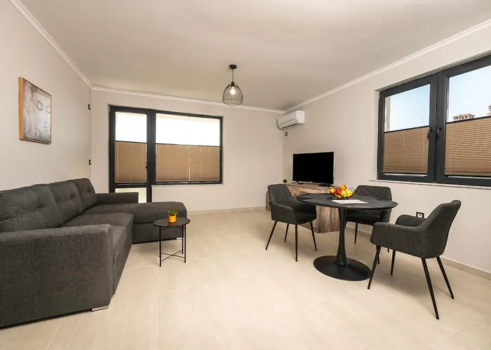 комплекс стадиона * Велинград